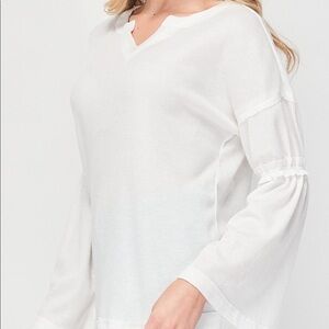 BAEA Flare Sleeve T-Shirt